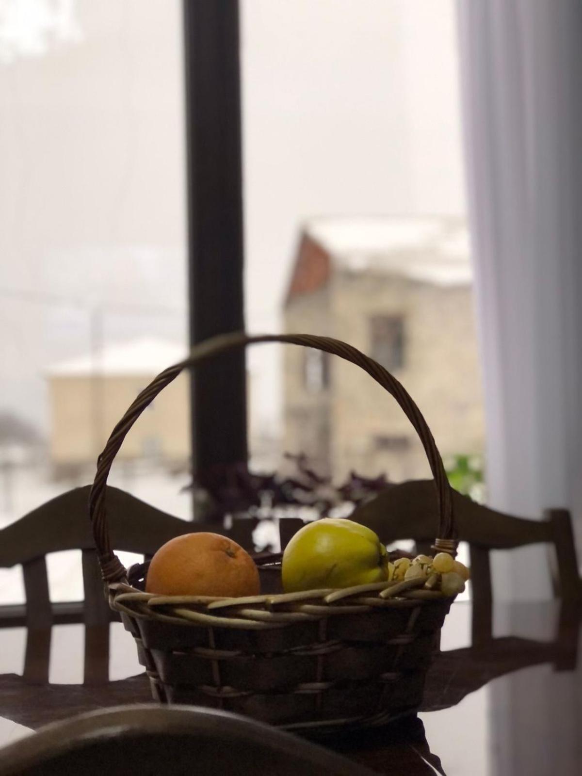 Ninama Hotel Mestia Luaran gambar