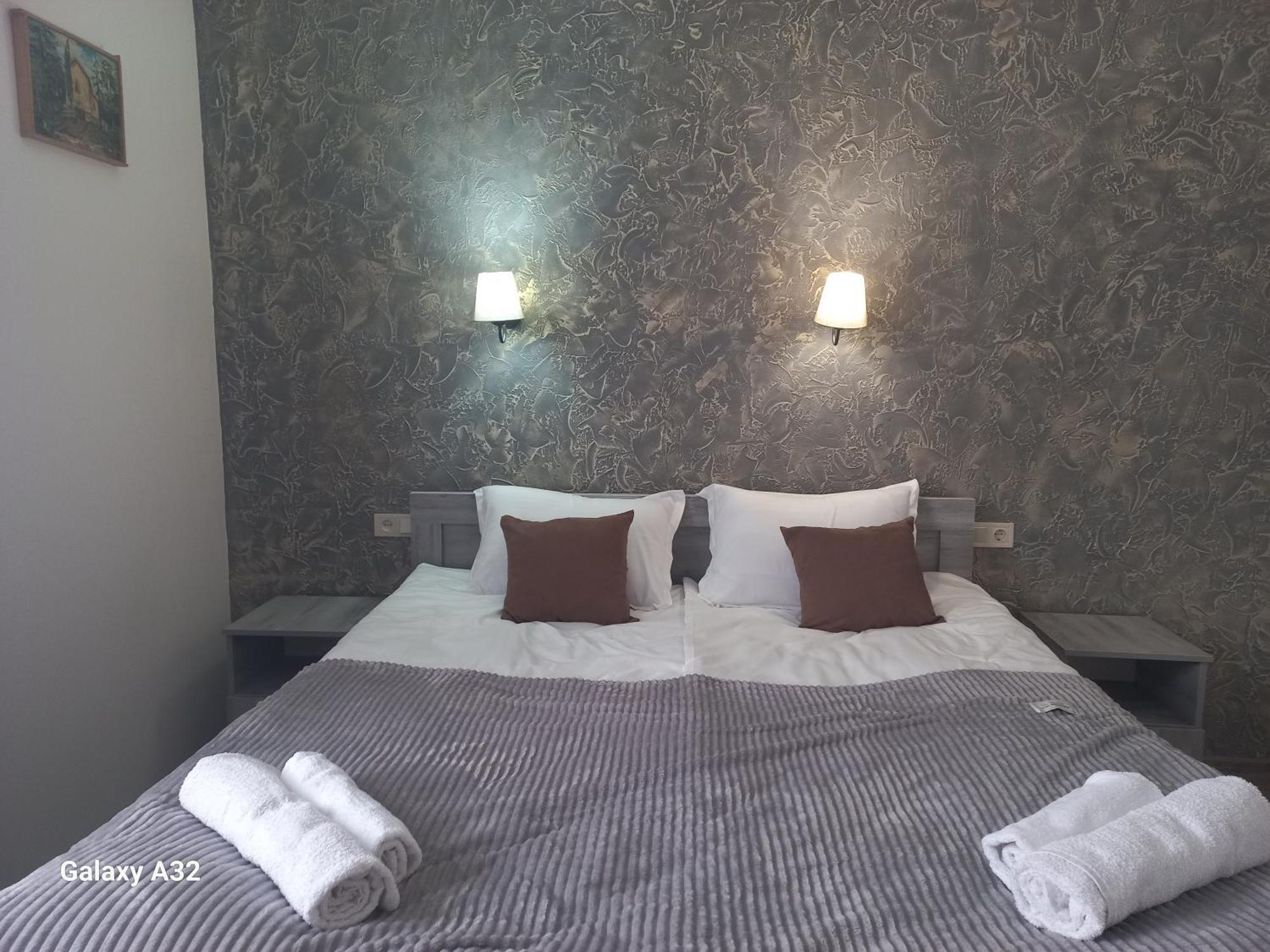 Ninama Hotel Mestia Bilik gambar