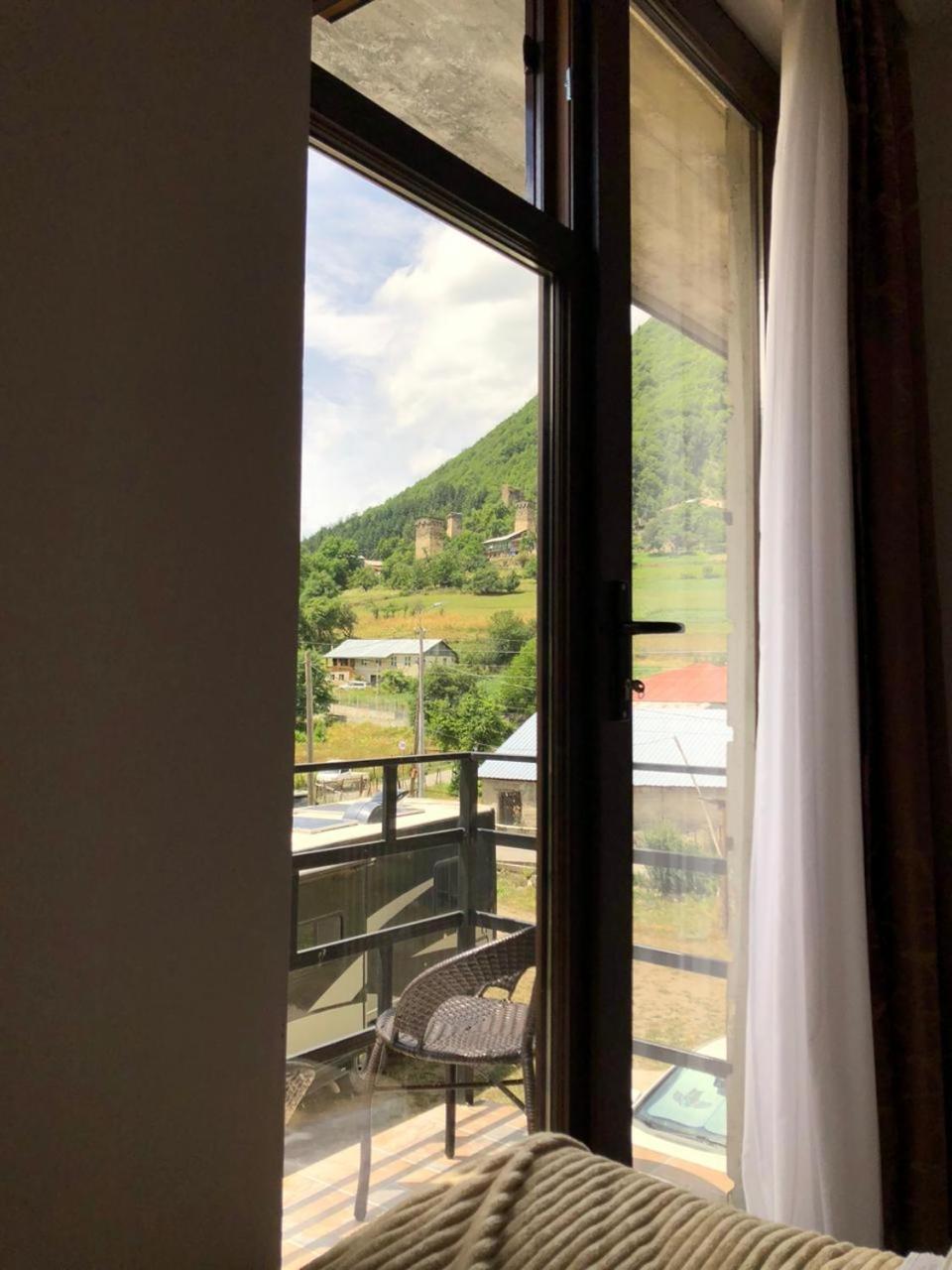 Ninama Hotel Mestia Luaran gambar